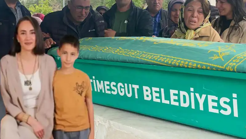 Merve Öğretmen ve Oğluna Gözyaşlarıyla Duygusal Veda Töreni
