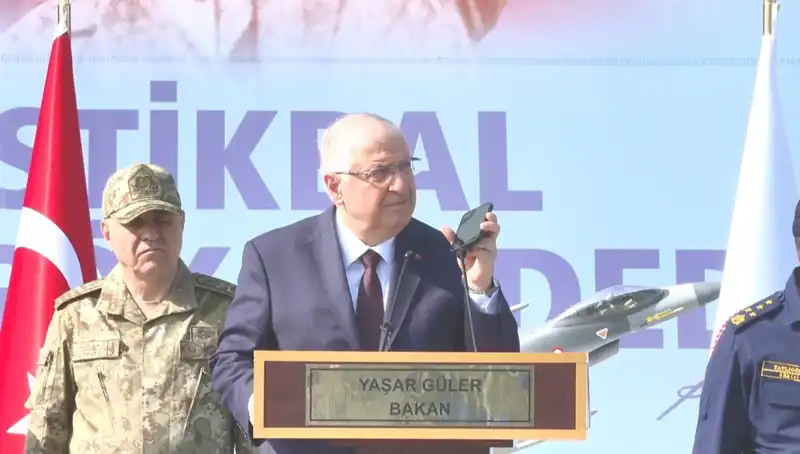 Cumhurbaşkanı Erdoğan'dan Mehmetçik'e Bayram Kutlaması: Vatanseverlik ve Bağlılık