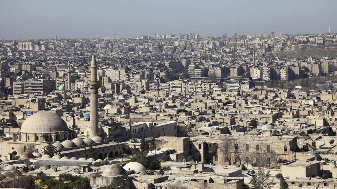 Suriye Günlükleri: Halep'in İnci Tanesi Harabeler Arasında