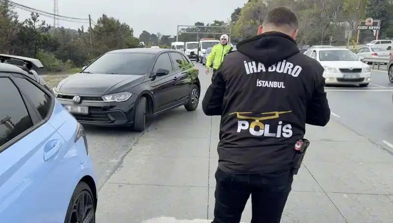 Emniyet Şeridini İhlal Eden Sürücü, Suçun Bedelini Ağır Ödedi