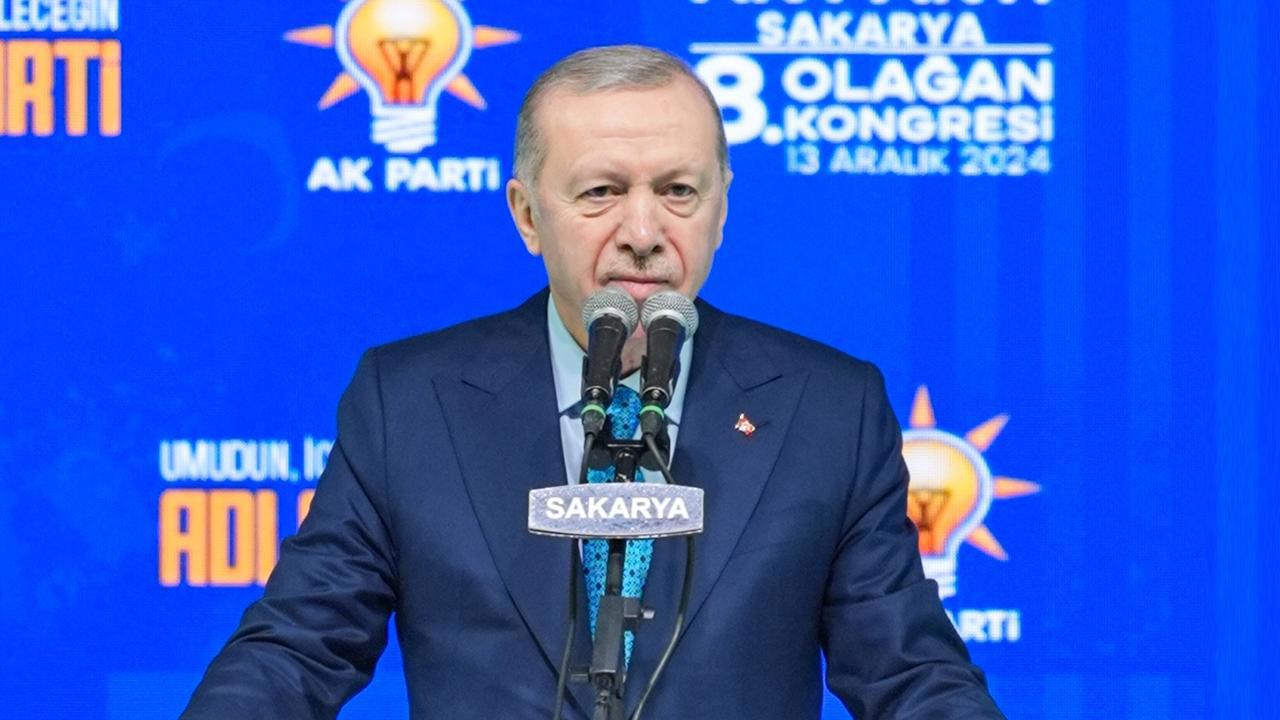 Cumhurbaşkanı Erdoğan'dan sert açıklama: "Suriye'yi terörden temizleyeceğiz"