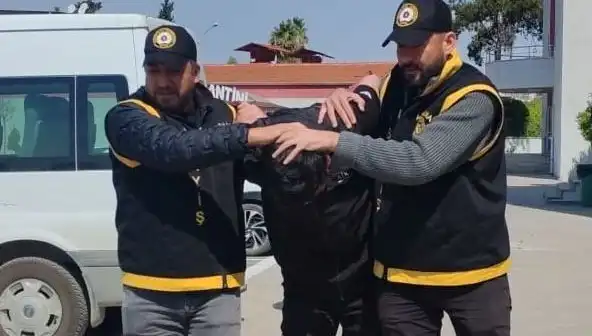 Sokak Ortasında Yaşanan Üçlü Cinayet, Sırrını Kısa Sürede Açıkladı
