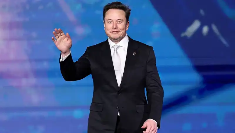 Tesla, Gözde Modelini Neden Rafa Kaldırdı? Yeni Stratejiler Üzerine Bir Değerlendirme