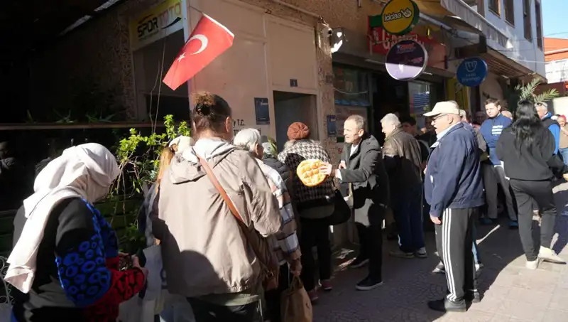 13 Yıldır Devam Eden Gelenek: Ramazan'da İhtiyaç Sahiplerine Yardım