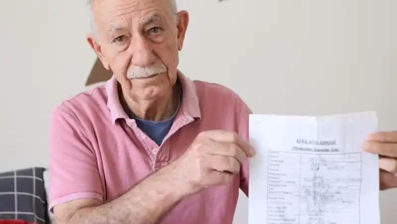 Dede ve Torunları Bina Tahliyesine Karşı Direniş Başlattı!