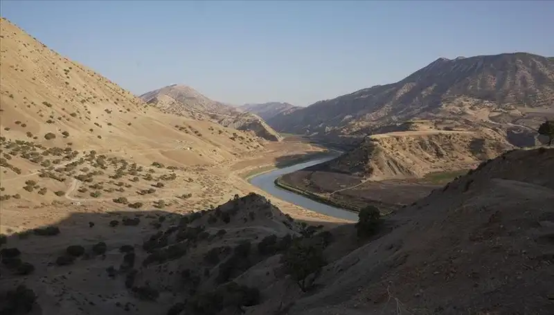 Tahran'da Su Krizi: Tüketim Yüzde 20 Azaltılmalı Uyarısı