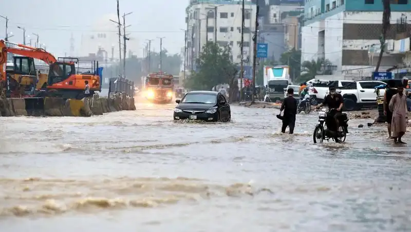 Pakistan’da Muson Yağmurları Felaketi: Ölü Sayısı Neden 785’e Yükseldi?