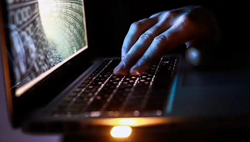 Kiracıları Şoke Eden Ahlaksız Tuzak: Ev Sahibi Flört Uygulamalarında Numara Paylaşmış