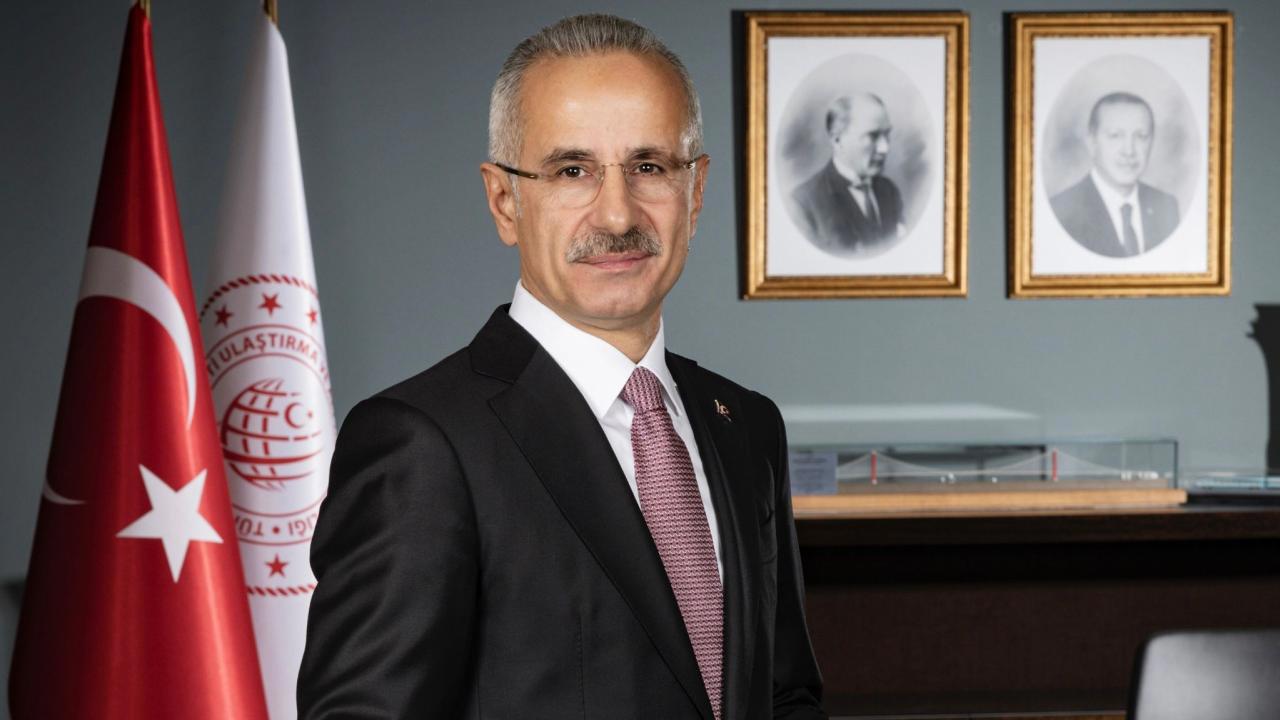 Bakan Uraloğlu, Ailece Seyahat Edenlere İndirim Konusunda Çalışıyor