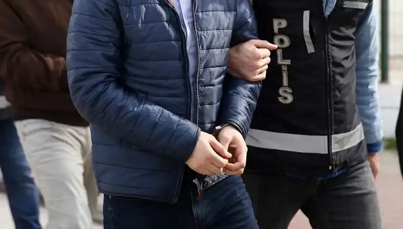 İstanbul ve Ankara'da Sahte İçki İle Büyük Operasyon: 52 Tutuklama!
