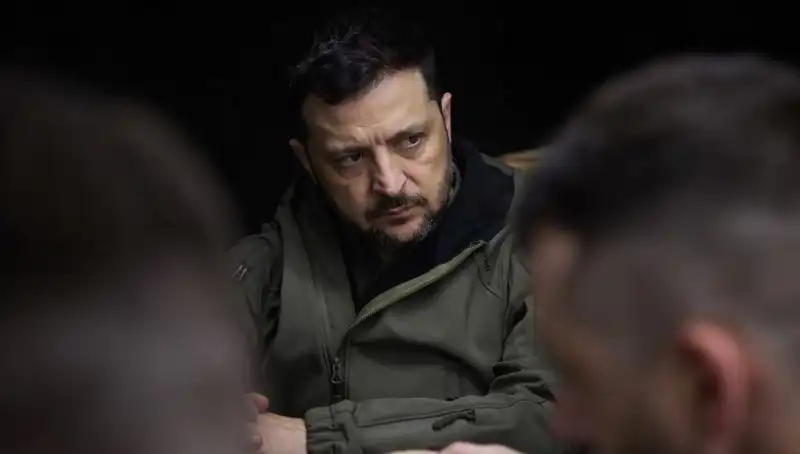 Zelenski: Rusya, Kuzey Kore Üretimi Füzeleri Kullanarak Saldırıyor