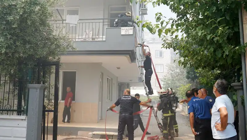 Arkadaşlık İlişkisini Cehenneme Çeviren Olay: Daireler Ateşe Verildi