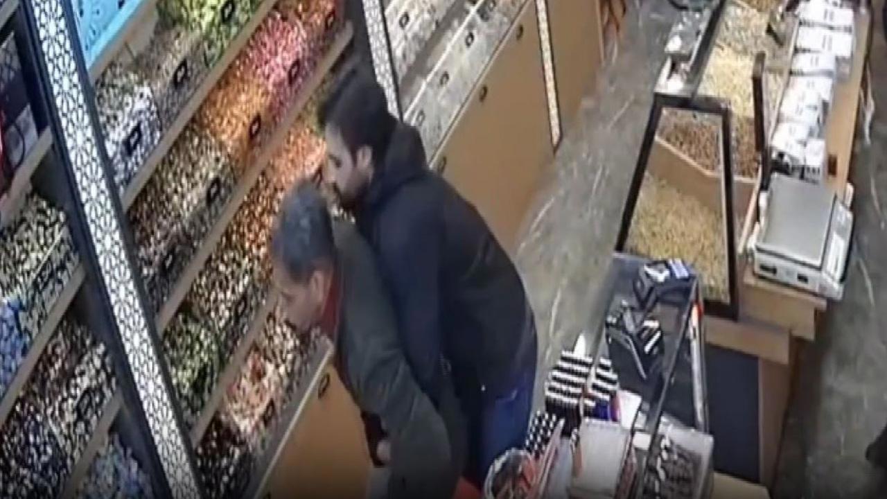 Heimlich manevrasıyla nefessiz kalan adam kurtarıldı