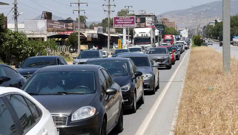 Aydın-Muğla Karayolu'nda 60 Kilometrelik Araç Kuyruğu Neden Oluştu?