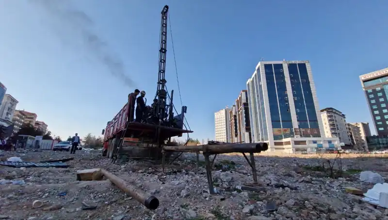 Galeria Sitesi'nde İlk Kazma Vuruldu: 89 Kişiye Mezara Dönüşen Hikaye