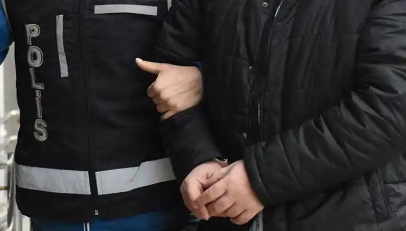 İstanbul'da Terör Soruşturmasında 7 Kişi Tutuklandı: Detaylar ve Sebepler