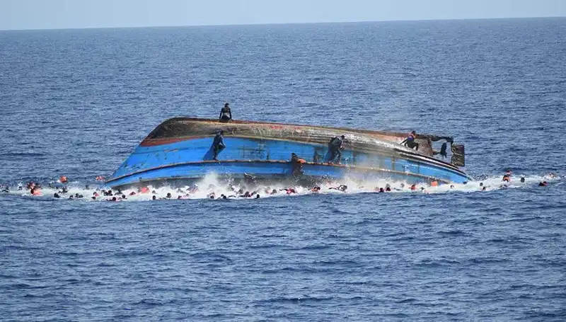 Filipinler'de Gemi Alabora Oldu: Kayıplar ve Trajediyle Dolu Bir Gün