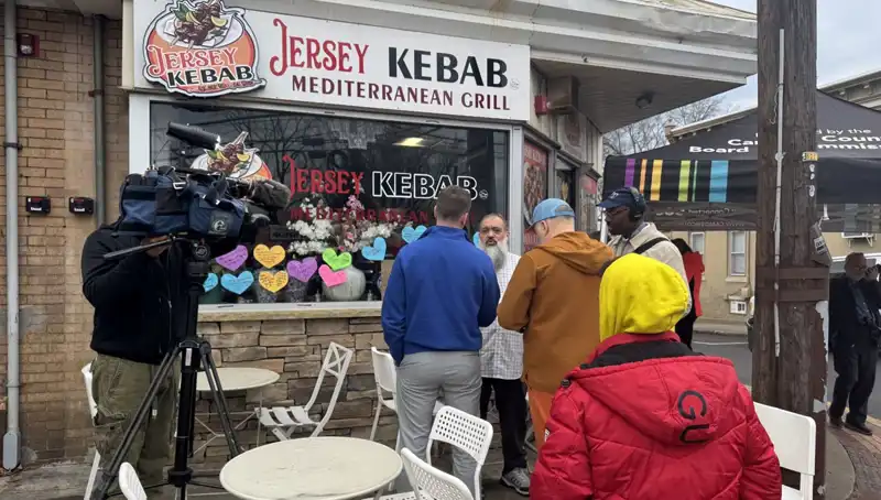 Türk Ailenin Yeşil Kart Beklentisi Sonrası Şok Gözaltı İddiası
