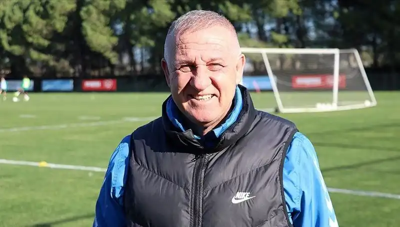 Ankaragücü'nde Şok Gelişme: Mesut Bakkal Gönderildi mi?