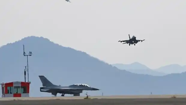 Güney Kore'de Askeri Tatbikat Kaosa Dönüştü: Köye Bombalı Saldırı Gerçekleşti