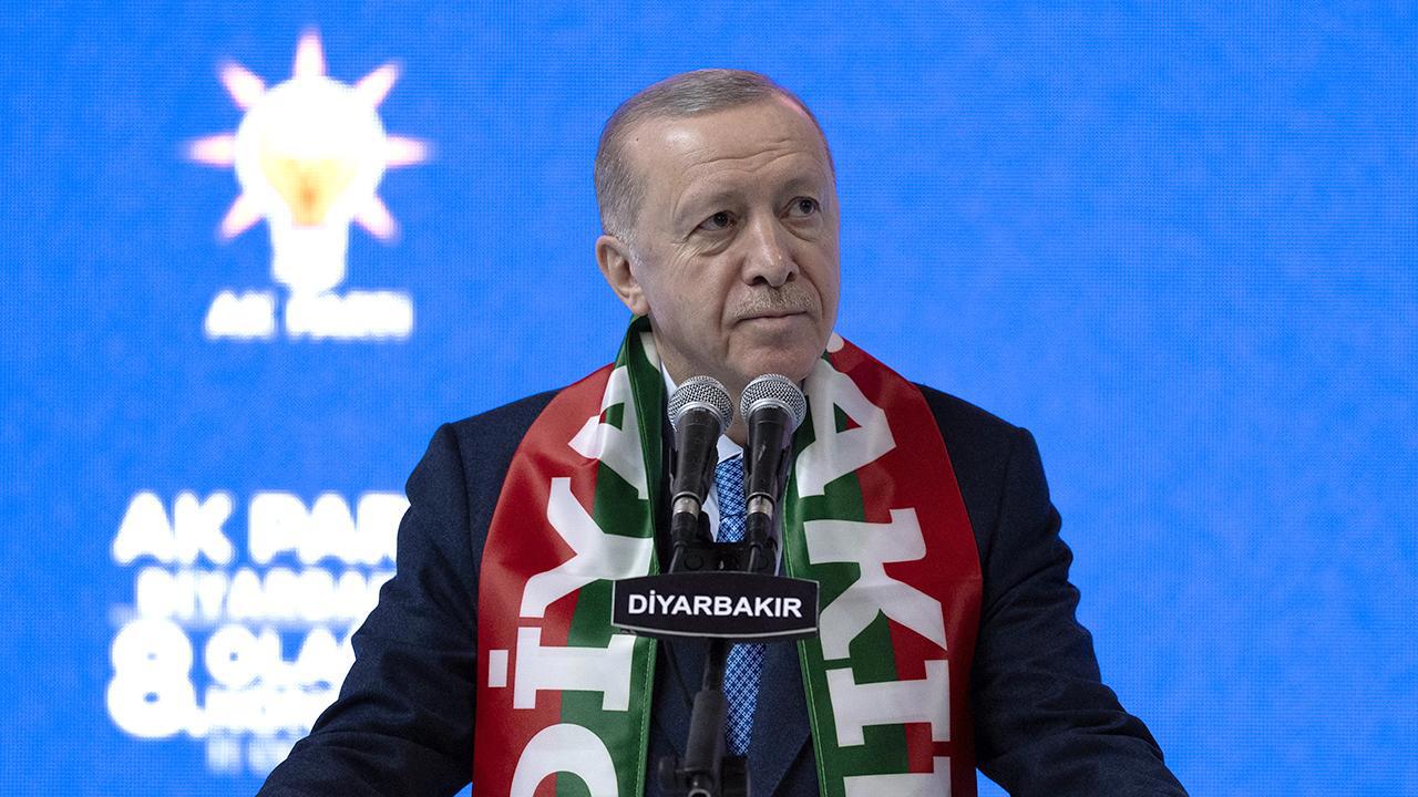 Erdoğan: Ülkenin bütünlüğü tehlikede