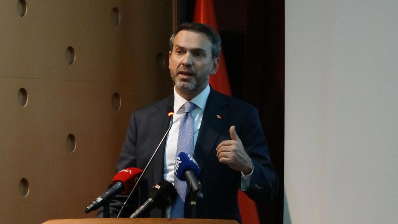 Bakan Bayraktar, Şırnak'ta Günlük Petrol Üretiminin 70 Bin Varilin Üzerine Çıktığını Açıkladı