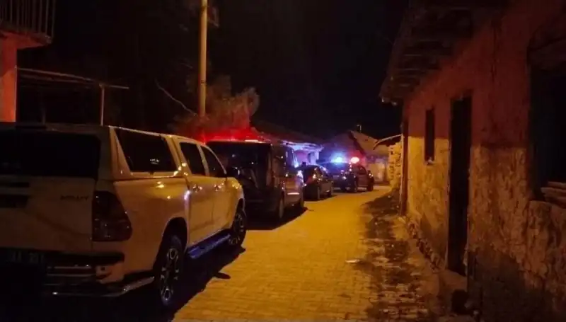 Oğul Kaderi: Oğlu Tarafından Öldürülen Adamın Cenaze Töreni Büyüledi