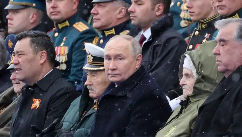 Rus Ordusunun Güçlenmesine Dair Putin’in Tarihi Çağrısı: Askeri Büyüme Nedenleri