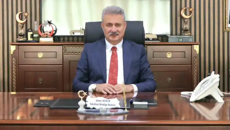 Yahşihan Belediye Başkanı Ahmet Sungur Gözaltına Alındı! AK Parti'den İlk Yorum Geldi