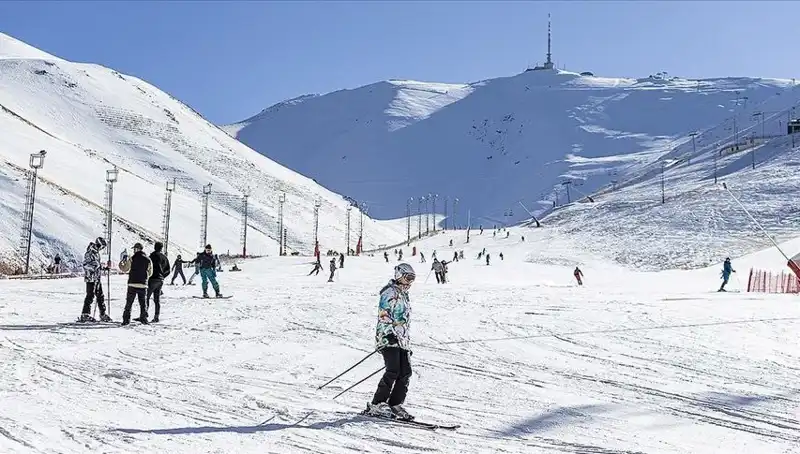 Palandöken'de Kışın Zirve Noktası: En Yüksek Kar Kalınlığı Rekoru