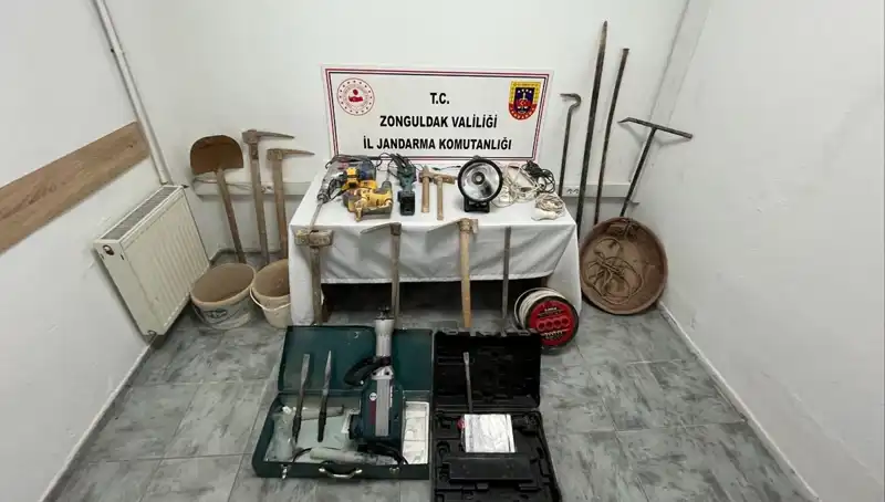 Çaycuma'da Kaçak Kazı Operasyonu: 5 Kişi Tutuklandı