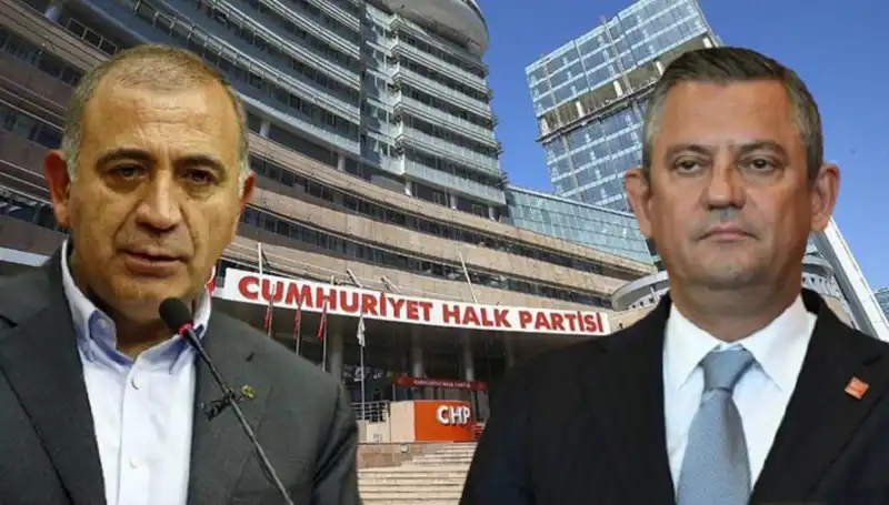 CHP Kuruluş Töreni: Tekin, Özgür Özel'i Karşılayacak mı?