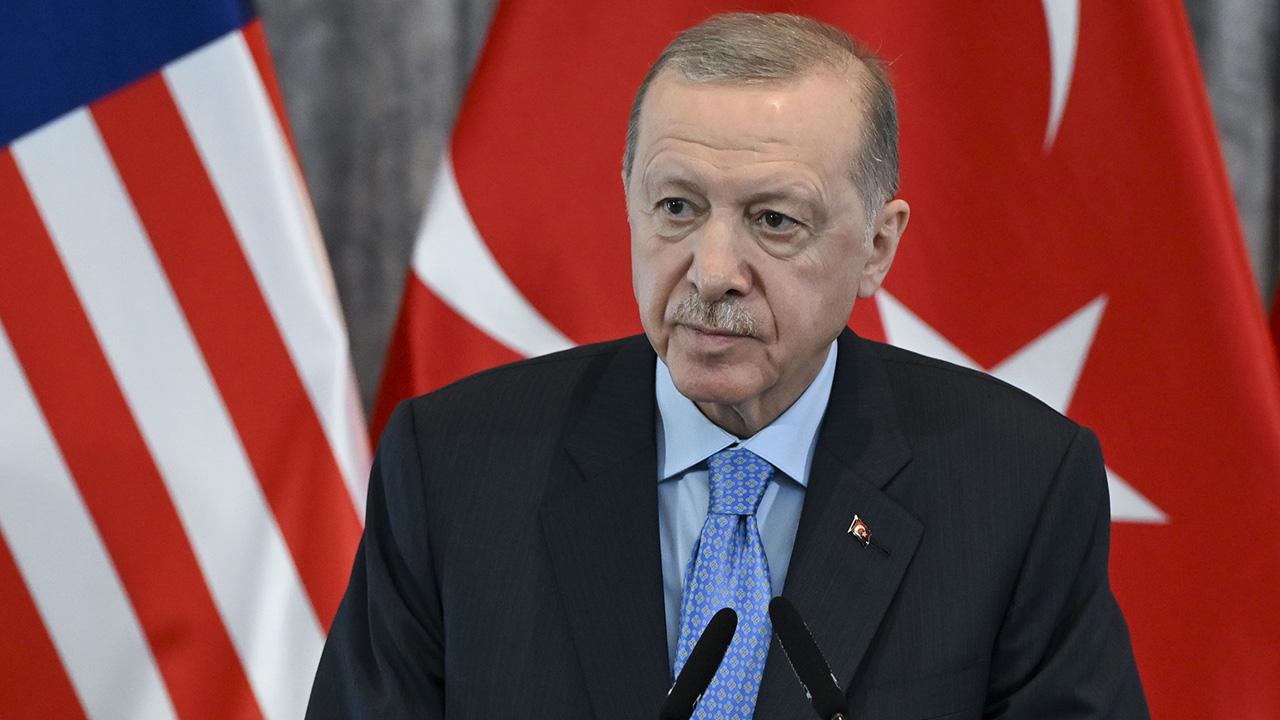 Cumhurbaşkanı Erdoğan'dan İsrail'e sert tepki: İşgale son vermeli!