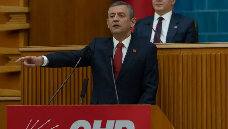 İmralı'dan Gelen Çağrı: "Silah Bırakın!" Süreç Parlamento Zemininde Takip Ediliyor
