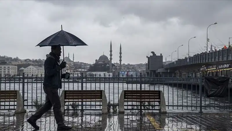 İstanbul’da Bahar Havası Bitti: Kar ve Yağmur Tekrar Kapıda