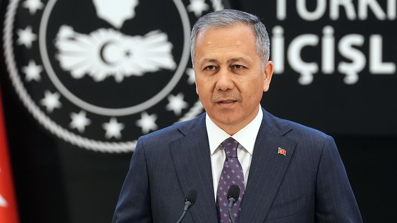 Bakan Yerlikaya: 15 Günde 25 Bin Suriyeli Ülkesine Döndü