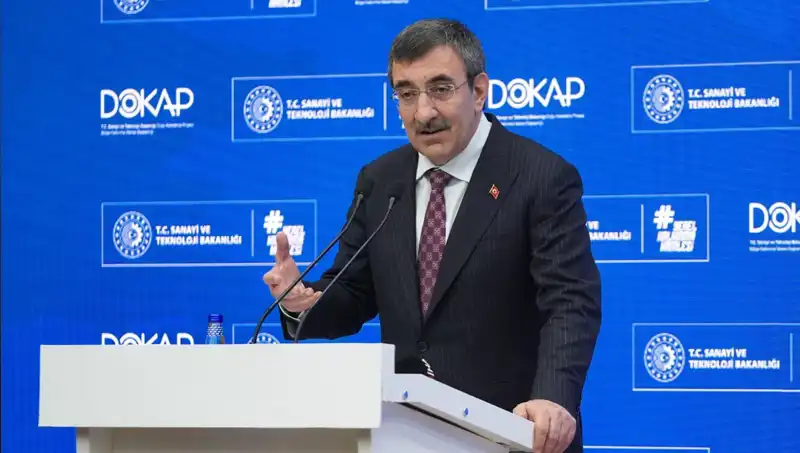 Cevdet Yılmaz'dan Ekonomi Üzerine Önemli Açıklamalar: Enflasyon ile Mücadele