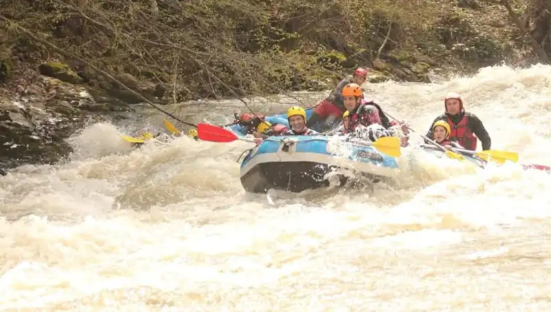 Rafting Tutkunları Nehirlerde Debi Artışıyla Coştu!