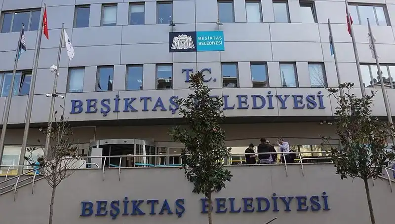 Beşiktaş Belediyesi'nde Siyasi Gerginlik: Başkan Yardımcısı ve Dört Kişi Tutuklandı